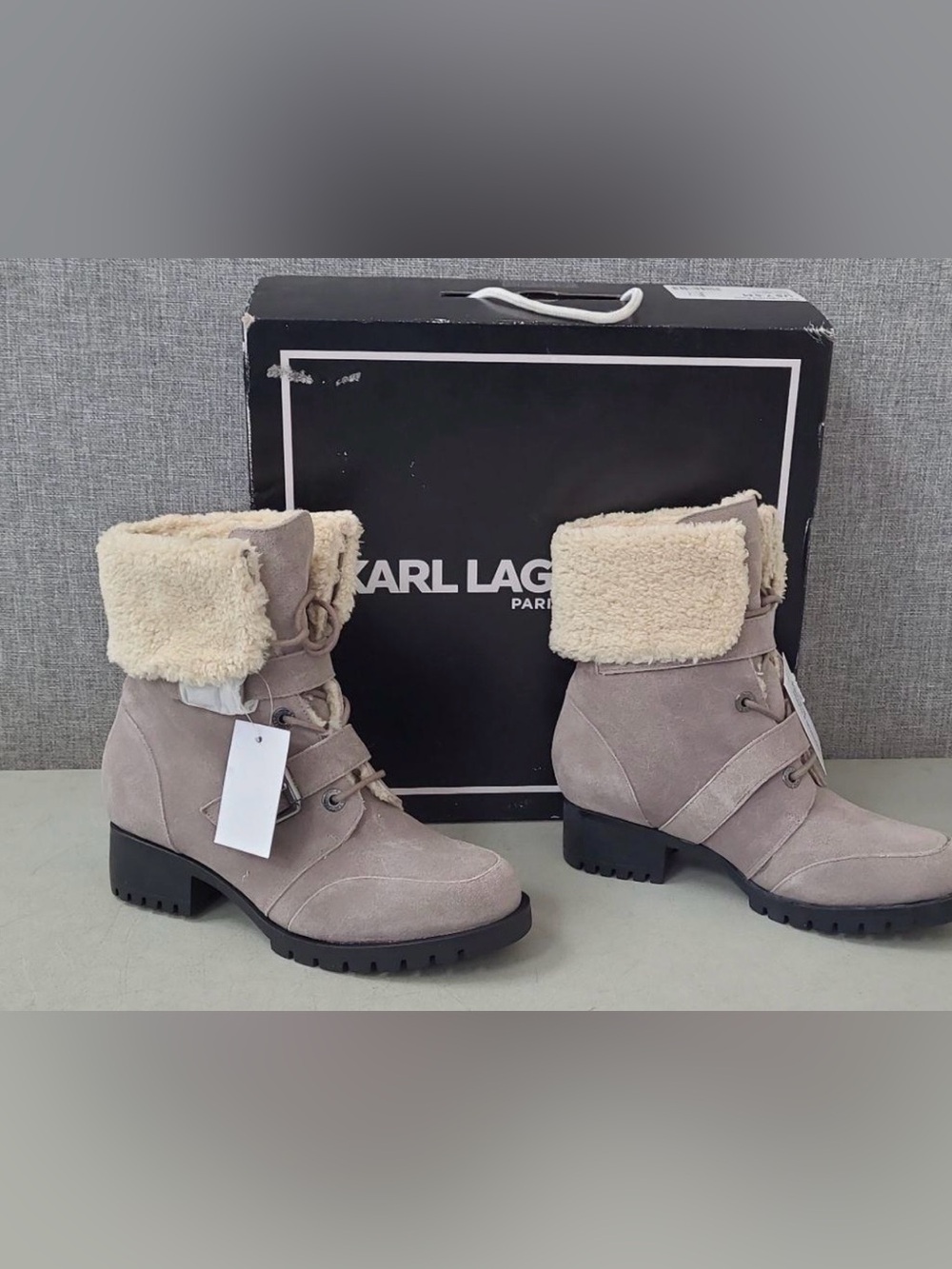Karl Lagerfeld Paris Sherpa Combat Boots NWT Beige Lug Sole Size 7.5 - Picture 3 of 9